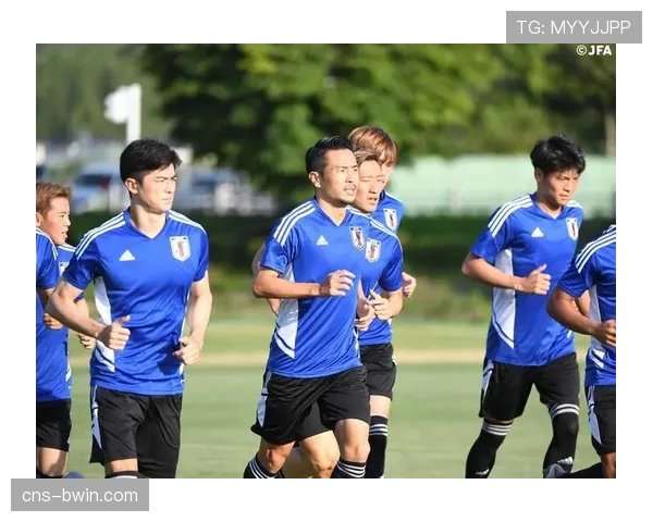 北卡对阵堪萨斯采用包夹策略 有效限制对方核心球员发挥